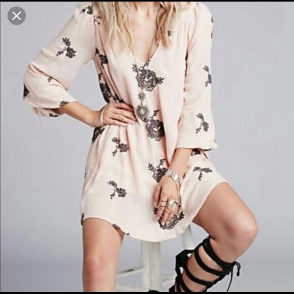 Free People Austin dress size small!